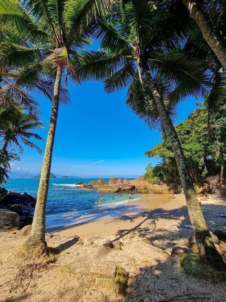 Kit Net Na Praia Grande Ubatuba 200 Metros Do Mar Екстериор снимка