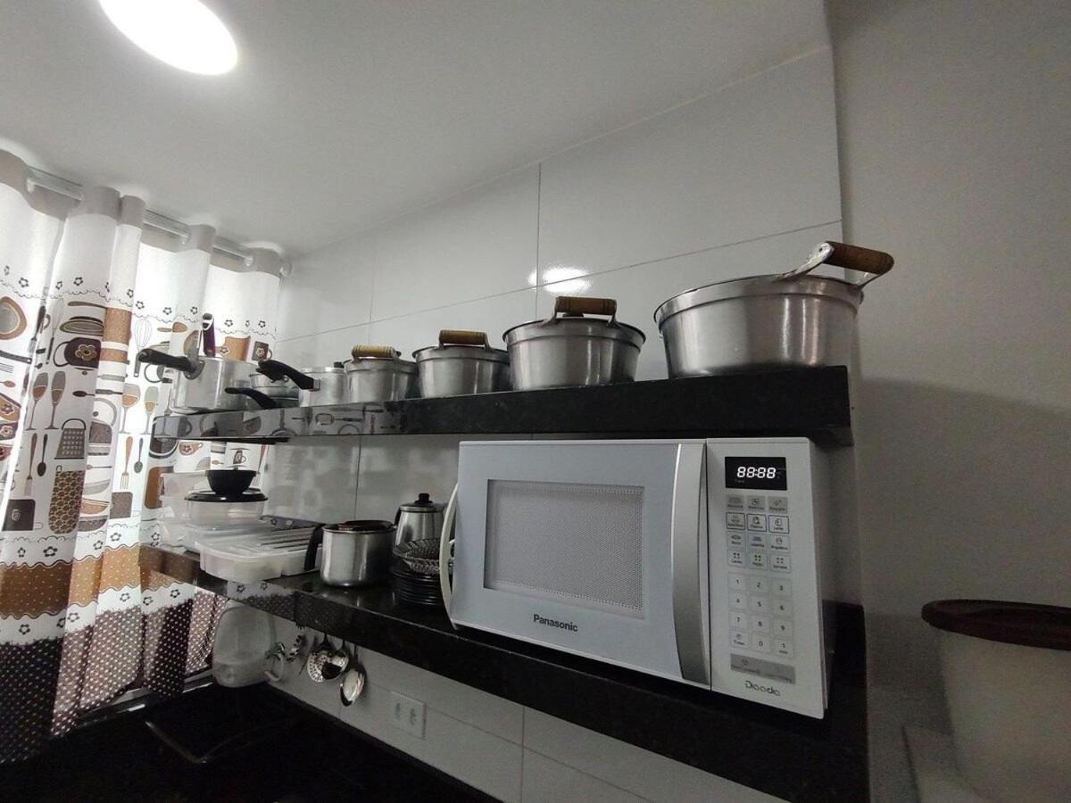 Kit Net Na Praia Grande Ubatuba 200 Metros Do Mar Екстериор снимка