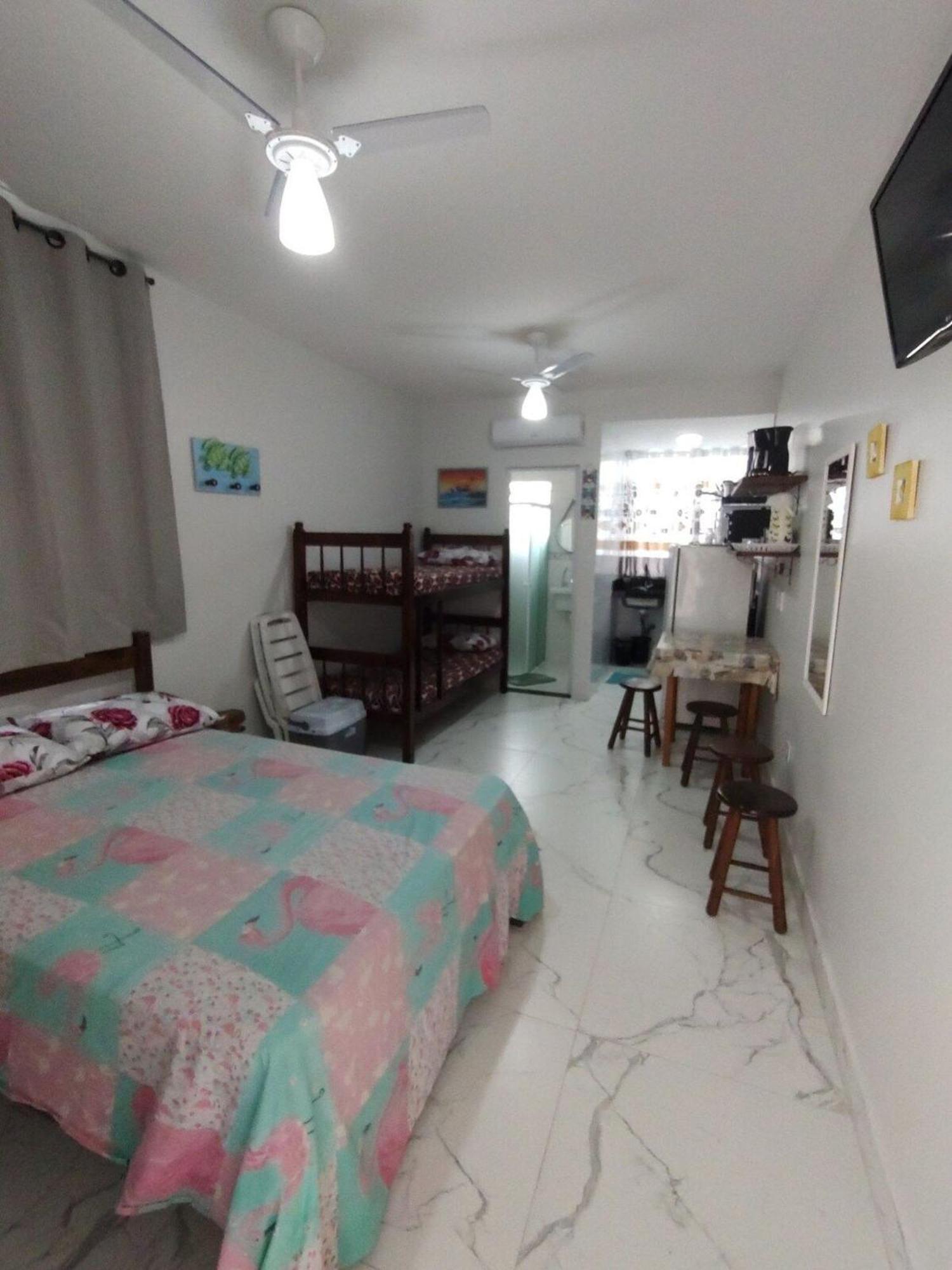 Kit Net Na Praia Grande Ubatuba 200 Metros Do Mar Екстериор снимка
